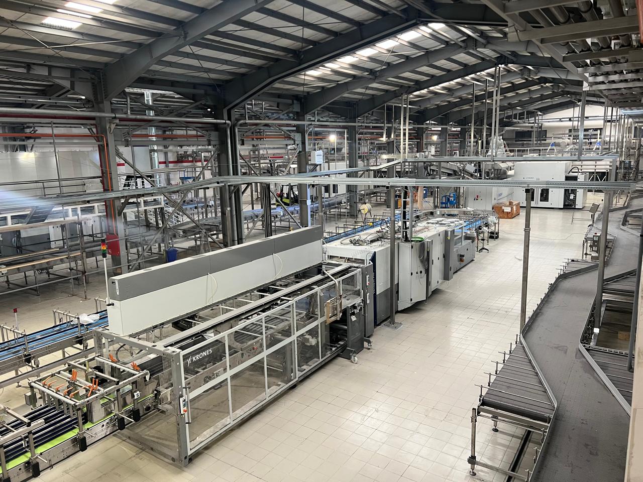 Automated processing equipment for food and beverage production