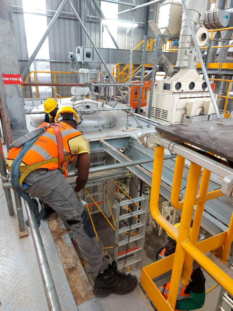 Hurlag technician working safely at height in full PPE
